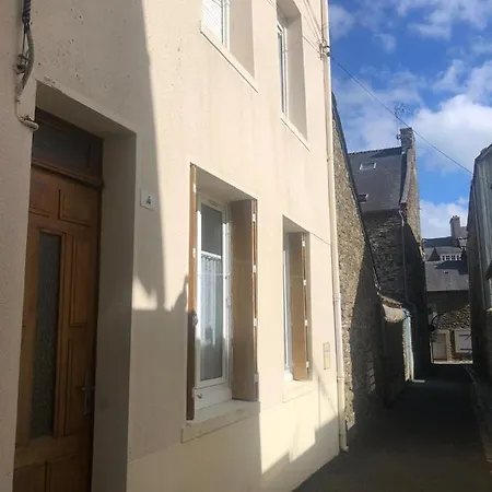 Rue Nationale - Port De La Houle *